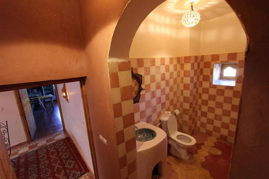 Maison D'Hotes Agdal Telouet Tiguidert Rum bild
